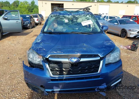 2017 Subaru Forester 2.5I Premium из США, поврежденный, VIN JF2SJAEC7HH463847